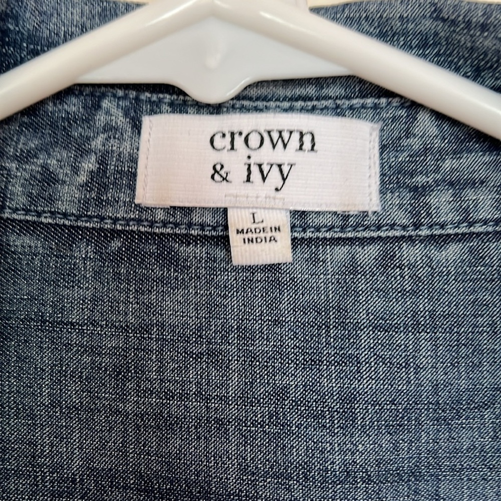 Jean button up - Picture 4 of 4